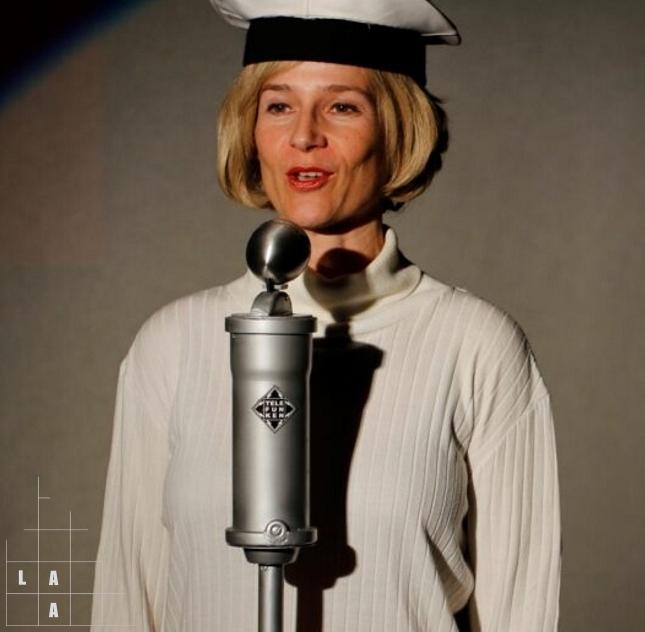 Sabine Urban als Lale Andersen im Bremer Packhaus-Theater
